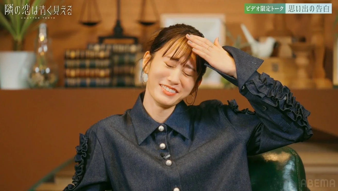 藤田ニコル氏の笑顔シーン