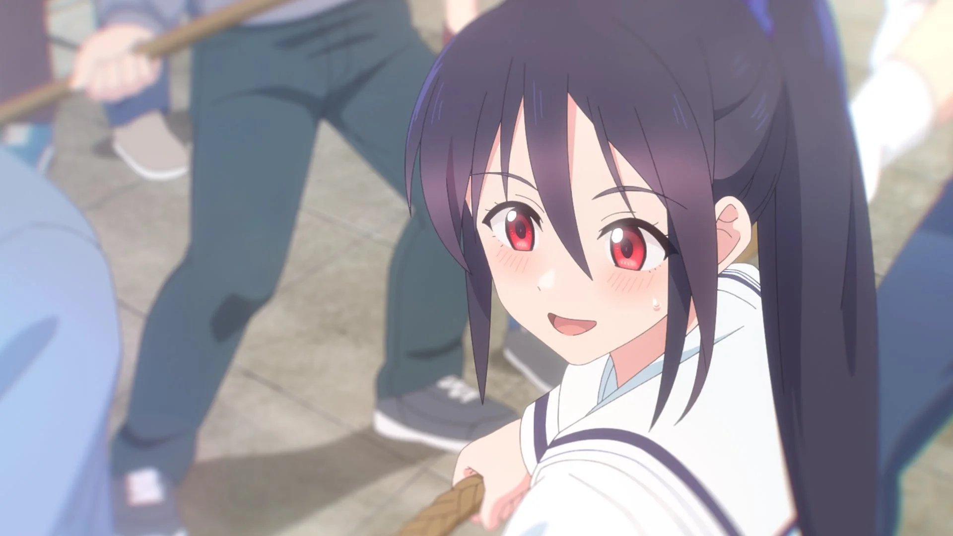 綱引きをする女子学生