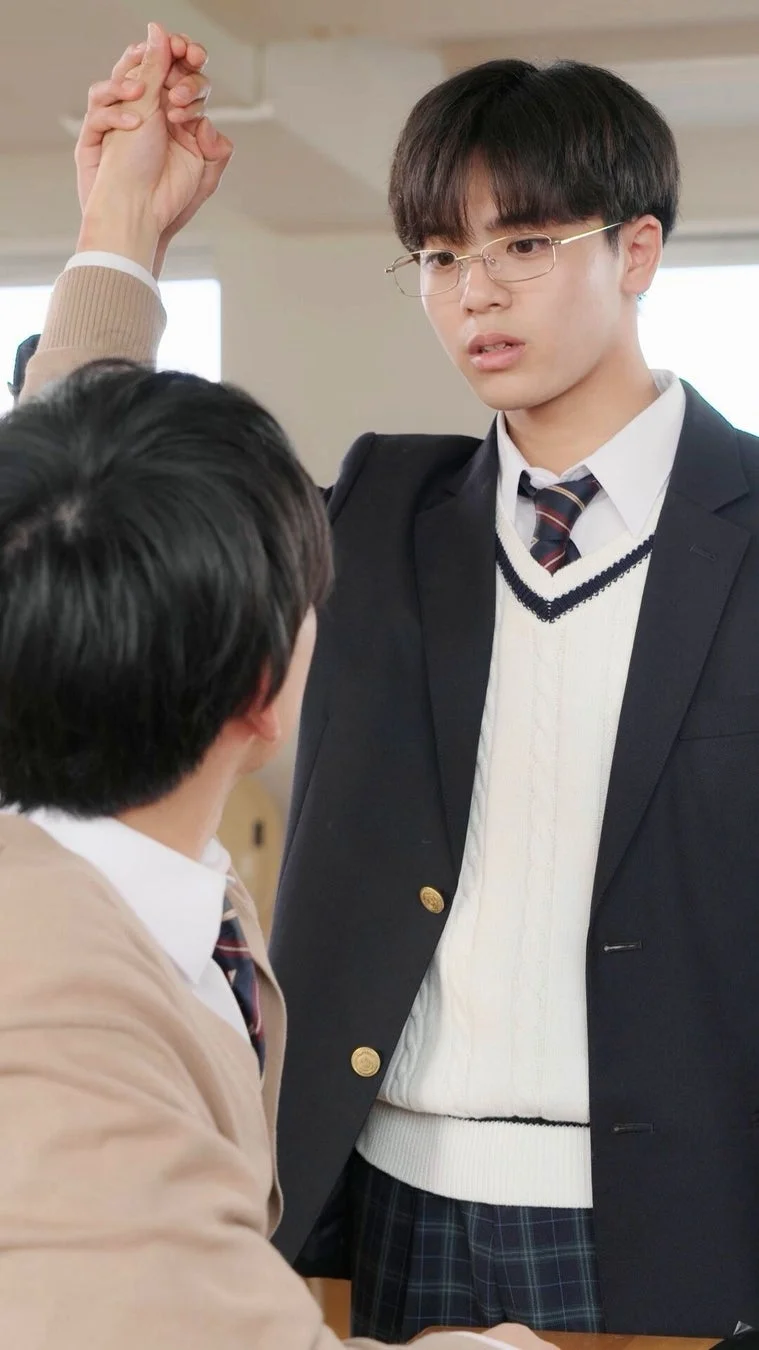 脇を固めるキャスト