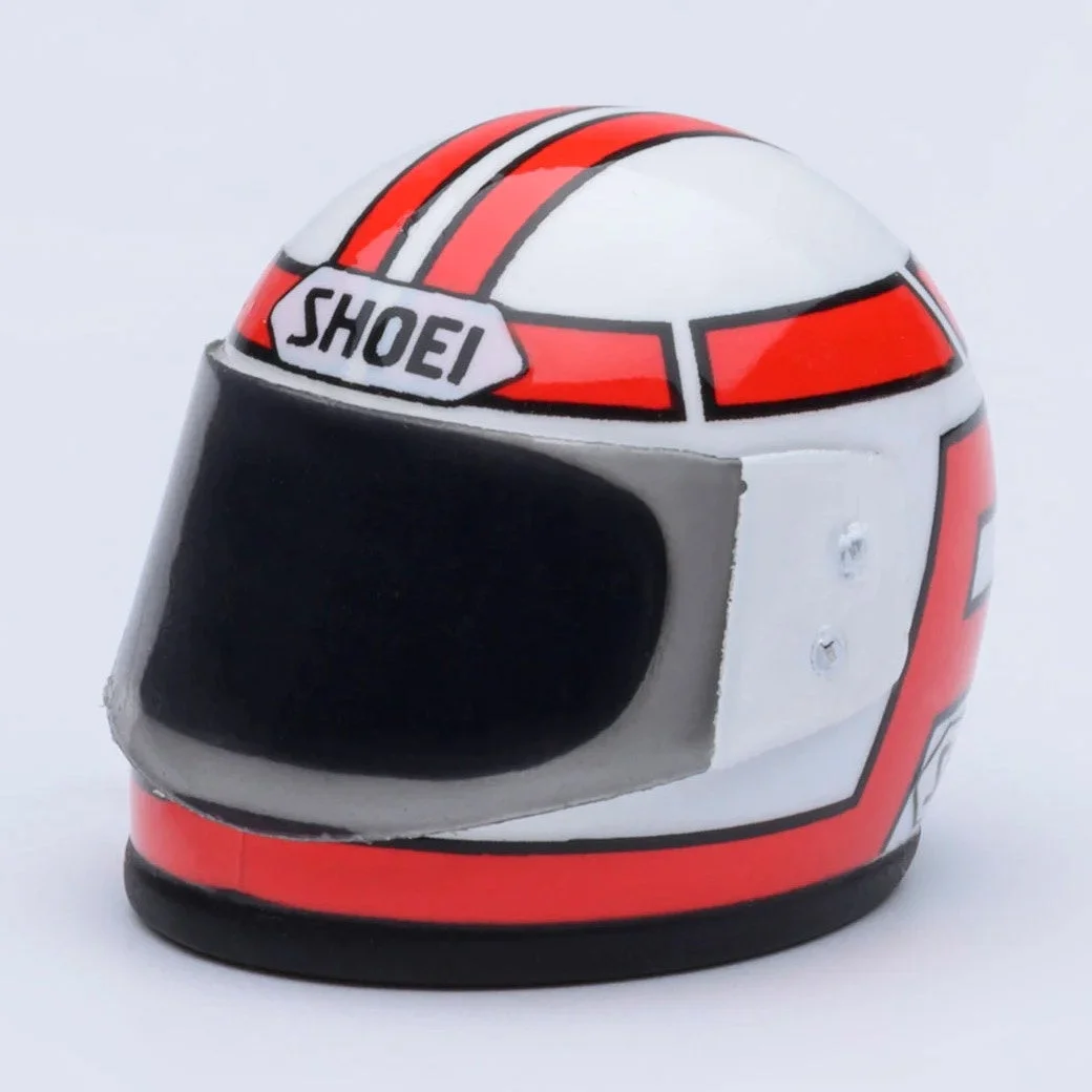 巨摩 郡のヘルメットミニチュア