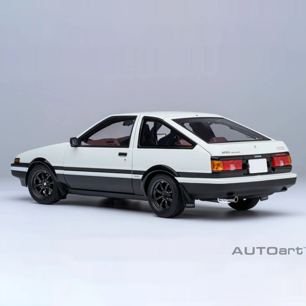 AE86ミニカー(リア左斜め)