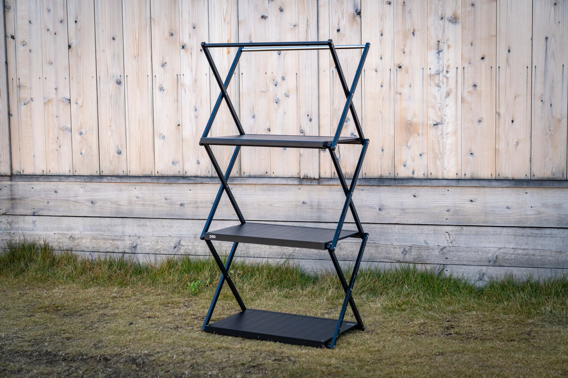 DODの折りたたみ式キャンプ用ラック