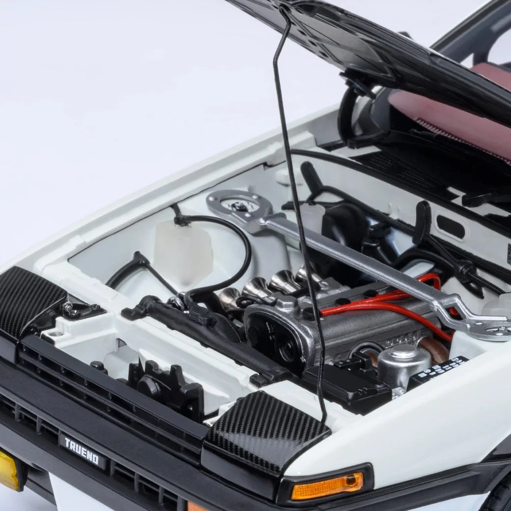 AE86ミニカー(エンジンルーム)