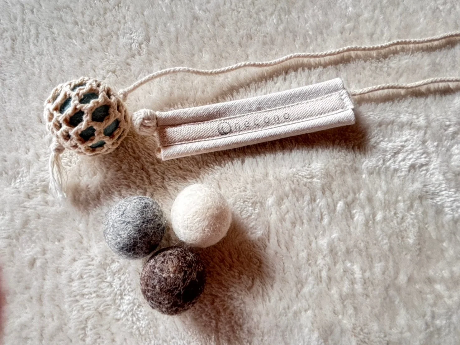 猫用フェルトボール