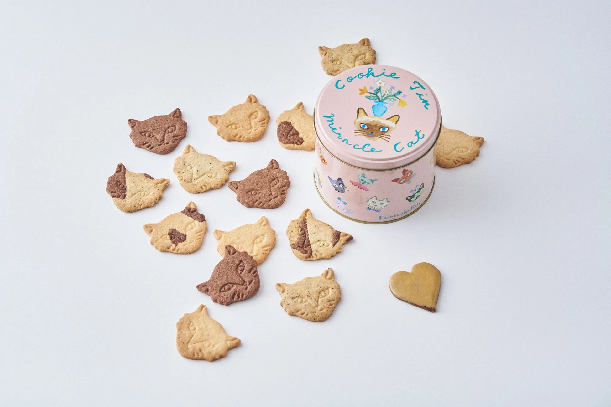 神様のいたずらネコクッキー缶