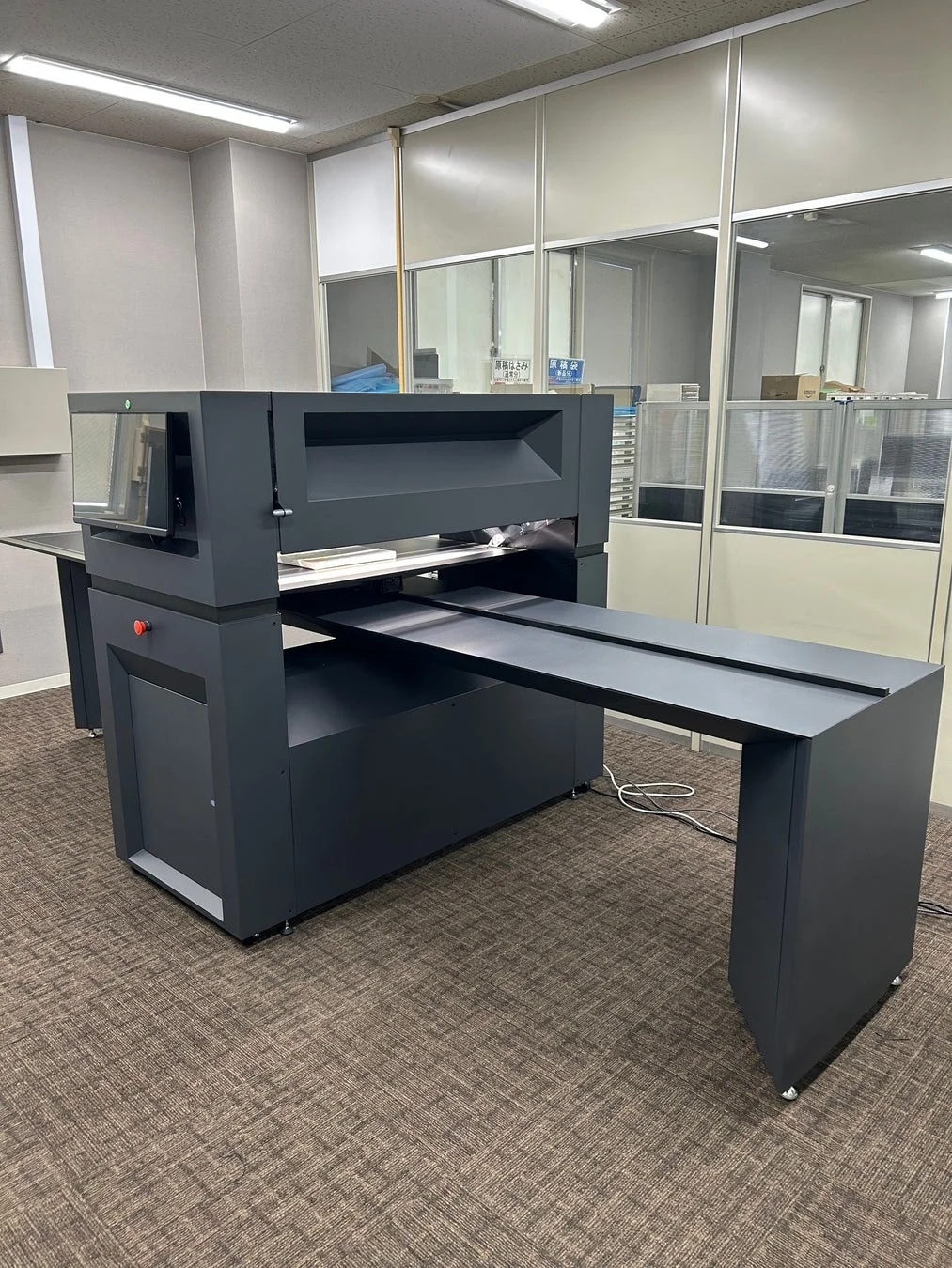 大型スキャナの様子