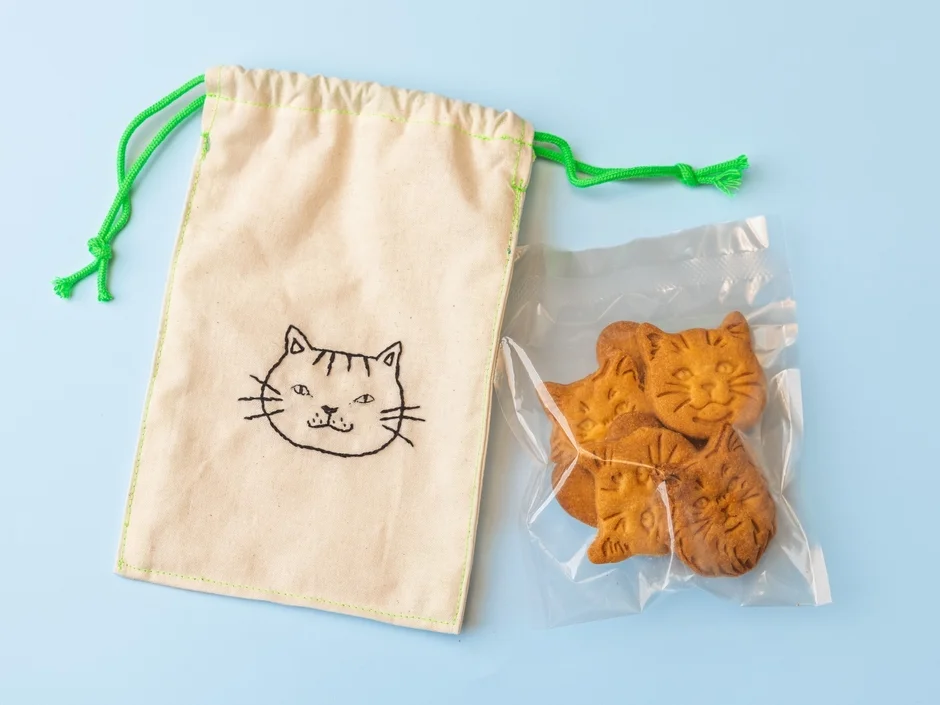 ねこ巾着入りクッキー