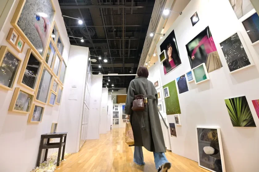 昨年の卒業・修了制作展の様子 写真学科