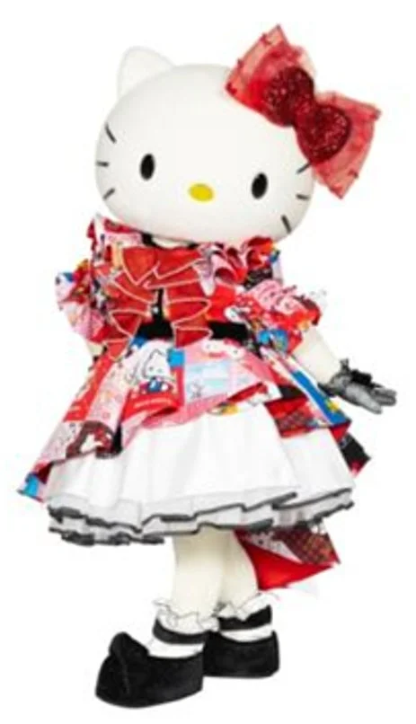 ドレス姿のハローキティ