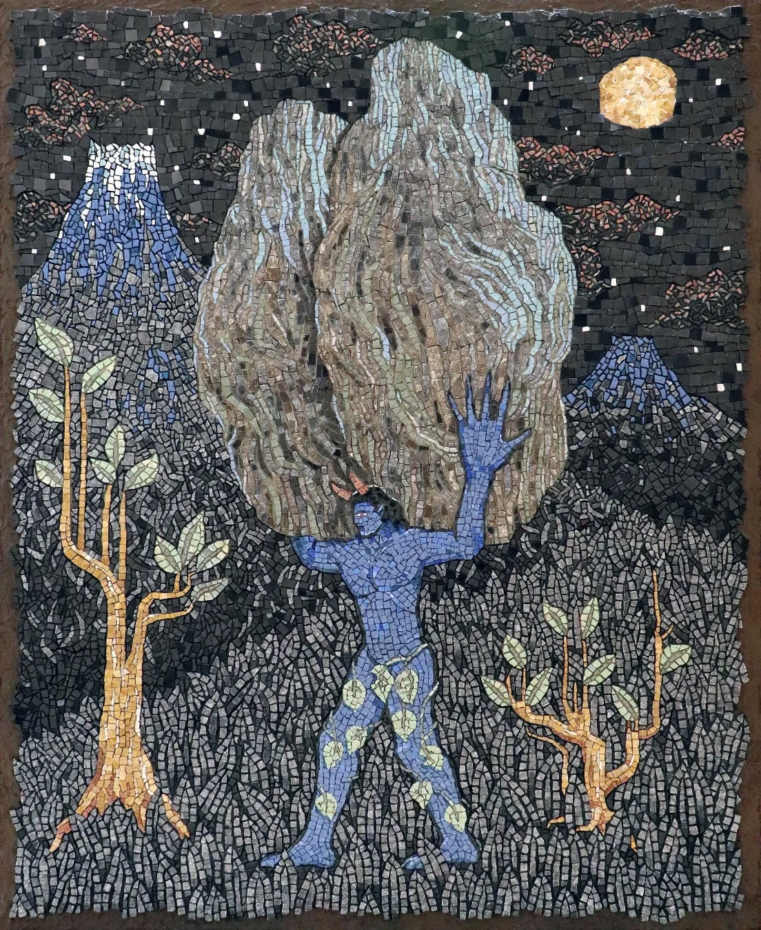 モザイク作品「地に木霊す」