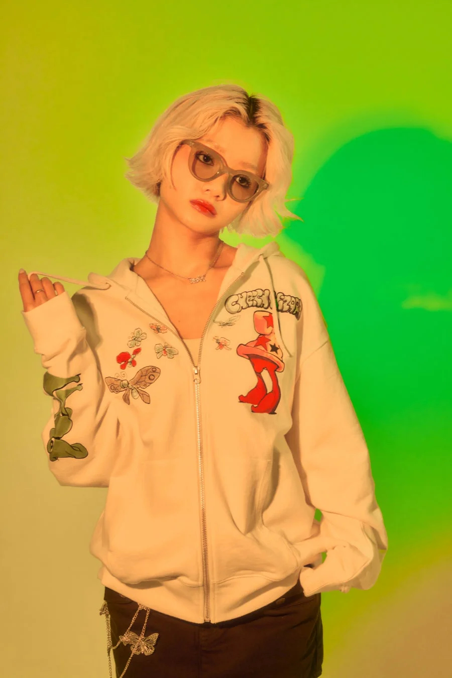 Mark Bode氏のアートワークを施したX-girlのパーカー