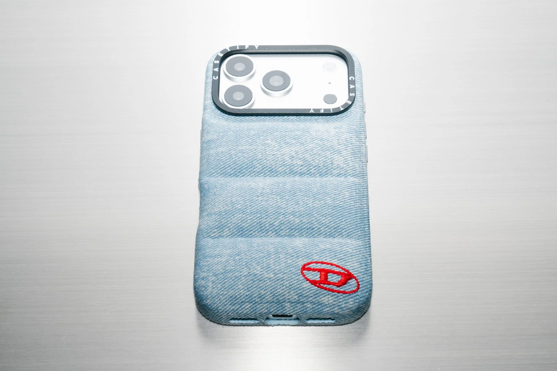 デニムパファー スマホケース