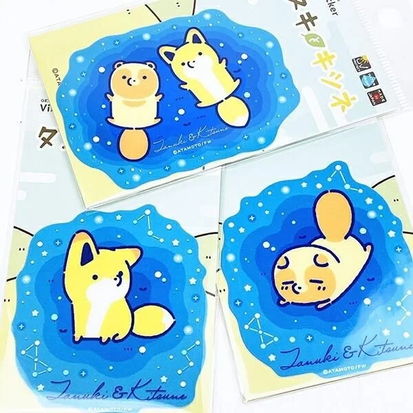 タヌキとキツネのクリアステッカー