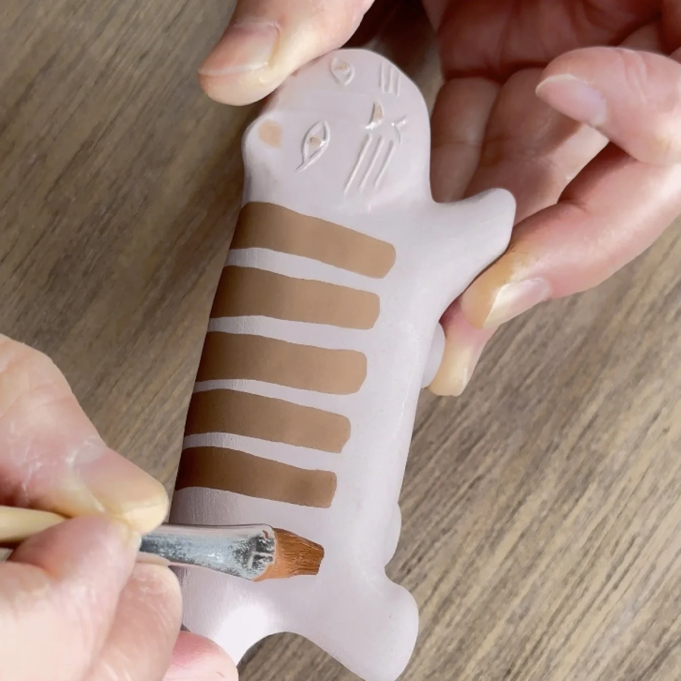 陶芸、絵付け、ハンドメイド、クラフト、猫、手作り、アート、ホビー