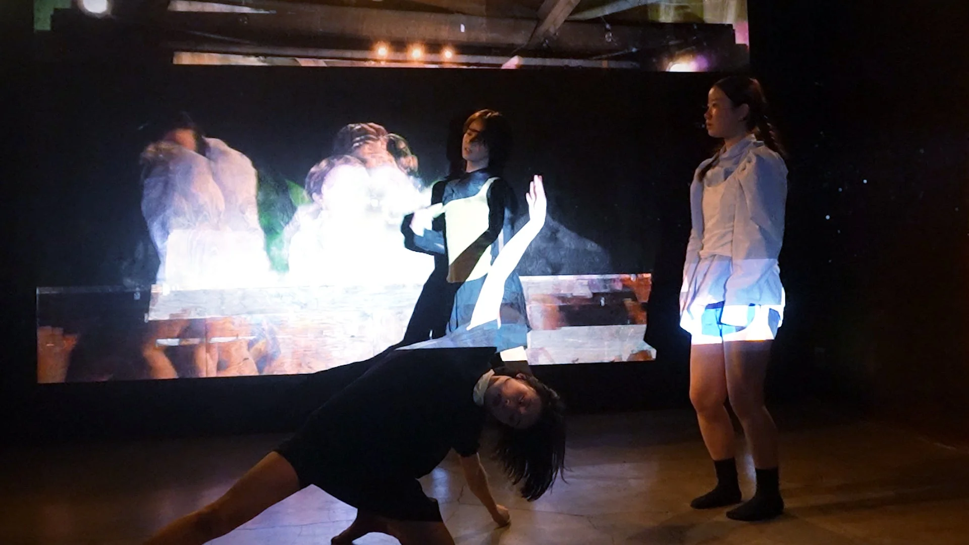 パフォーマンスの様子