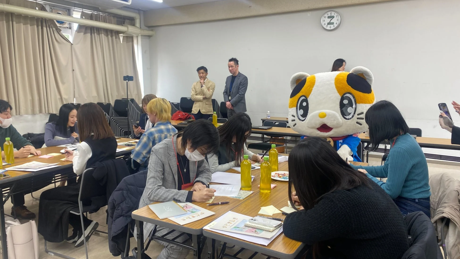 まちの魅力発見ワークショップの様子