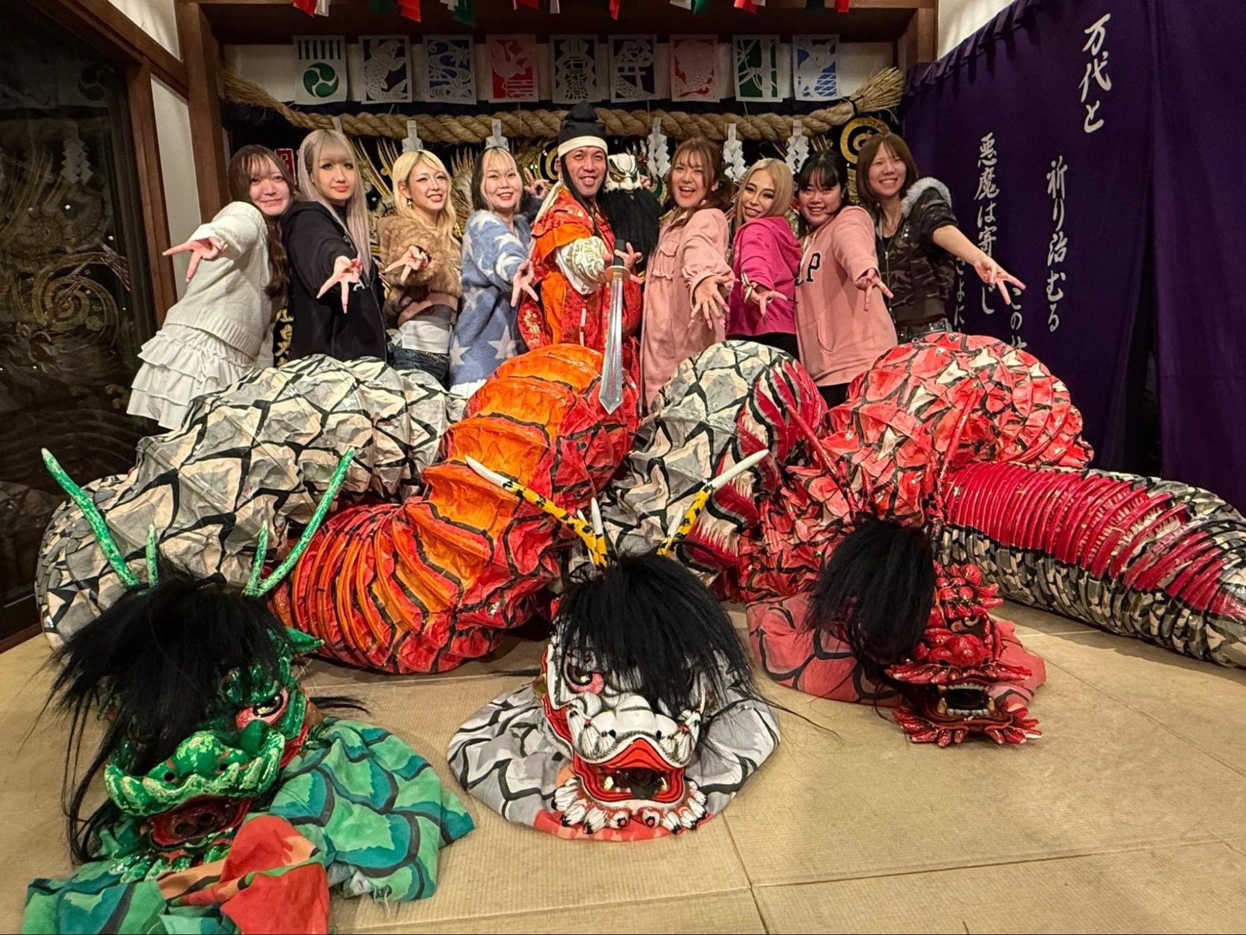 石見神楽鑑賞の様子