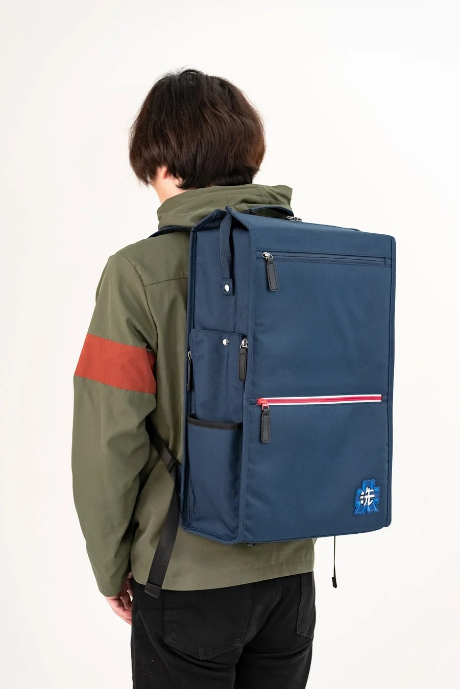 バックパック内部