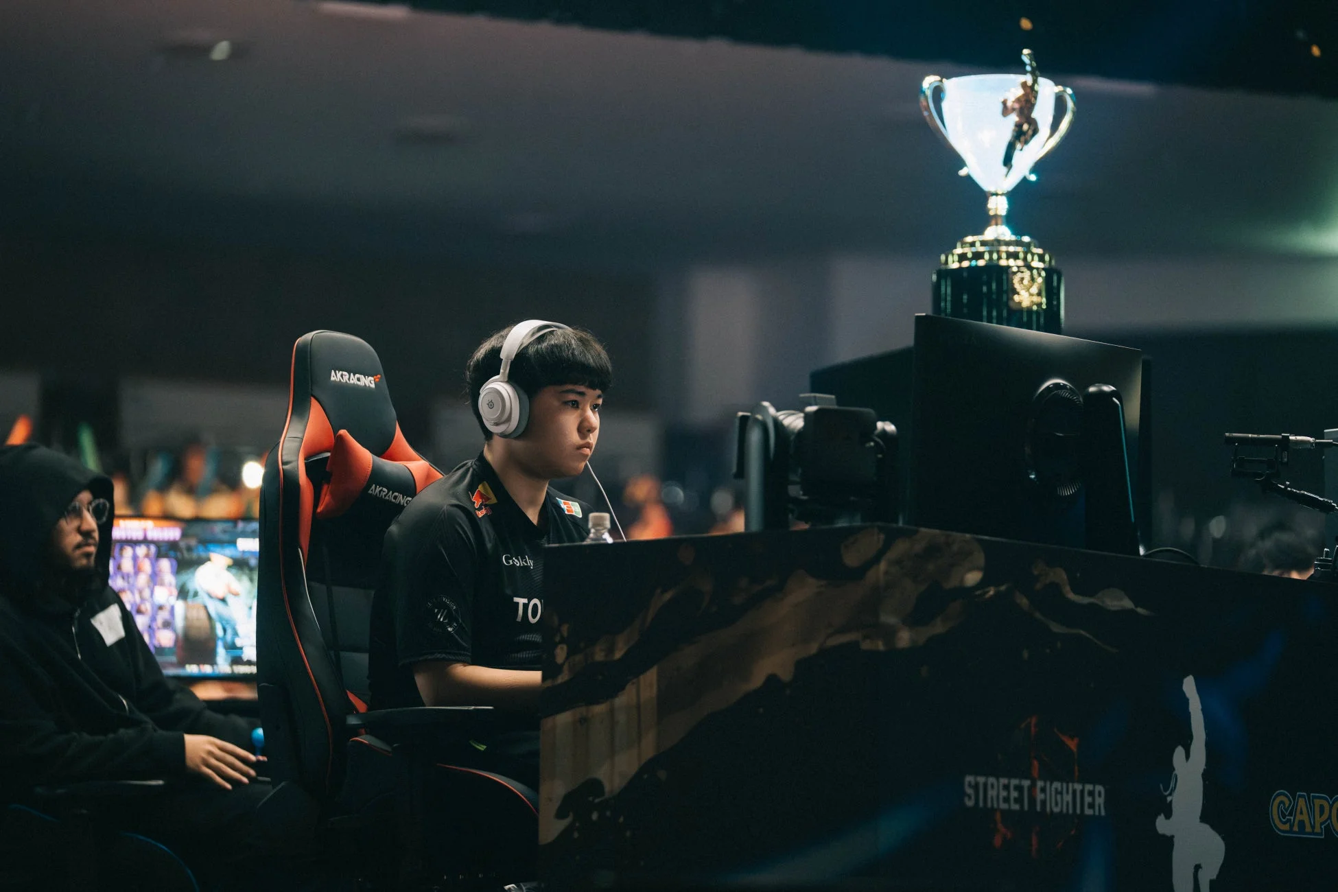 激闘を繰り広げるひぐち選手