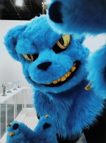 CPDのメインキャラクター「白井さん」のアートオブジェ