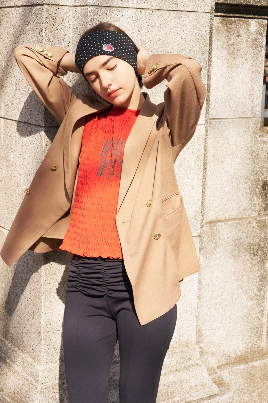 シャーリングロゴTシャツ