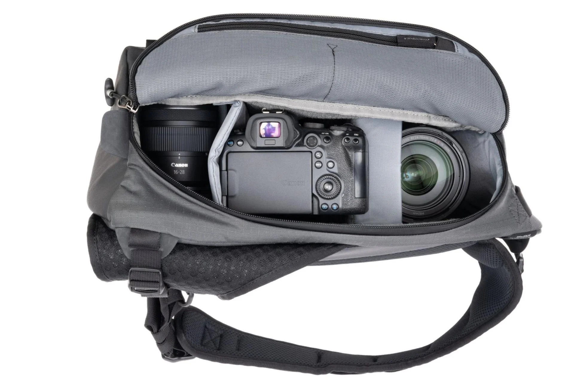 14Lモデル収納例1