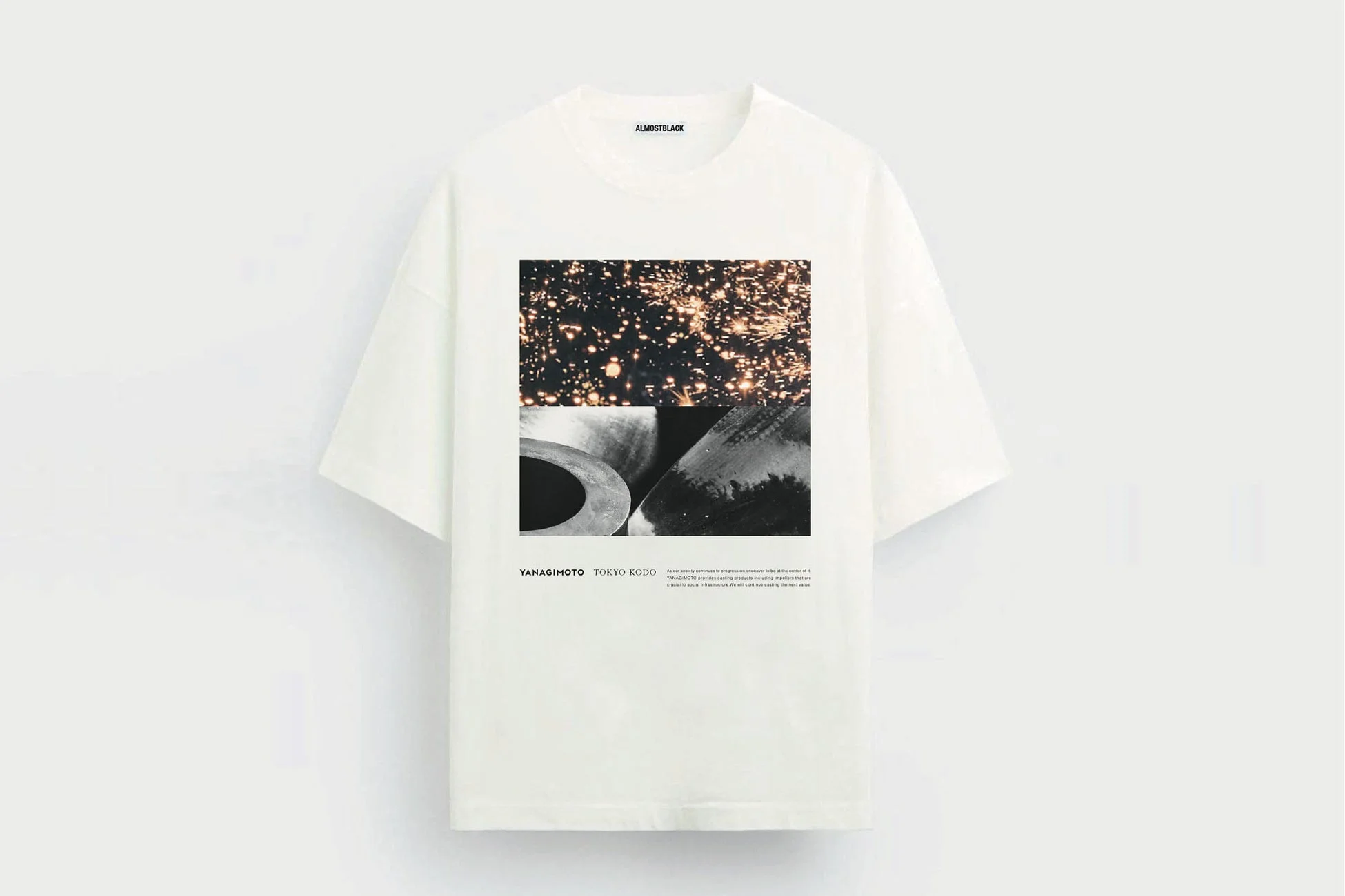 白Tシャツに抽象的なグラフィック