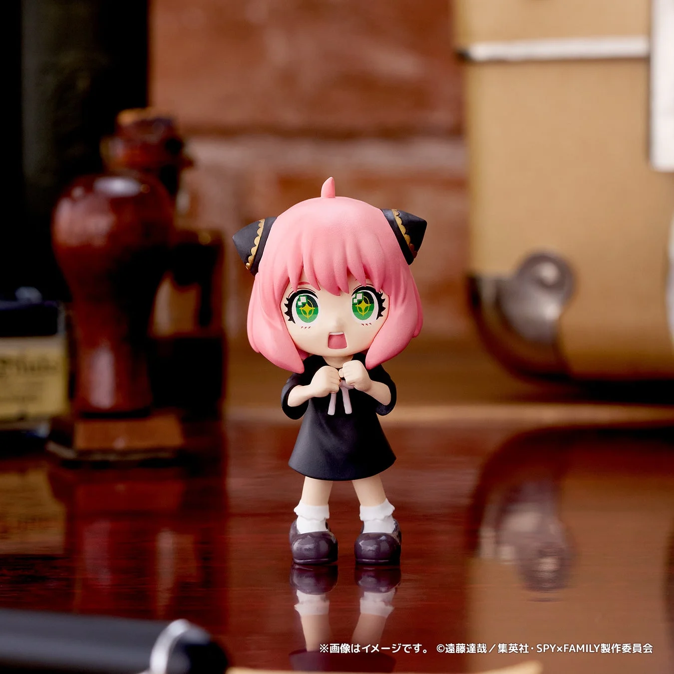 アーニャ・フォージャー(B)