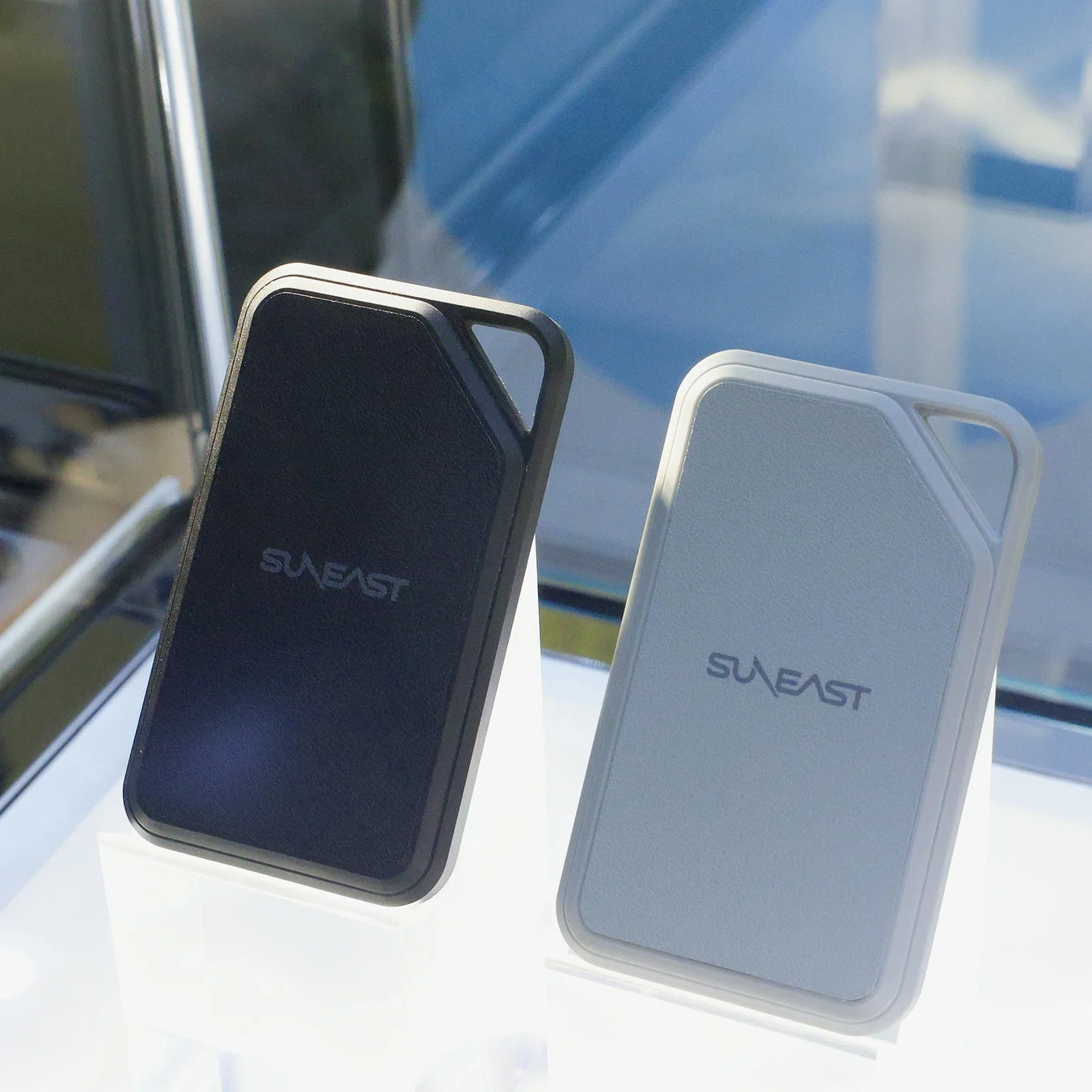 SUNEAST製ポータブルSSDの展示