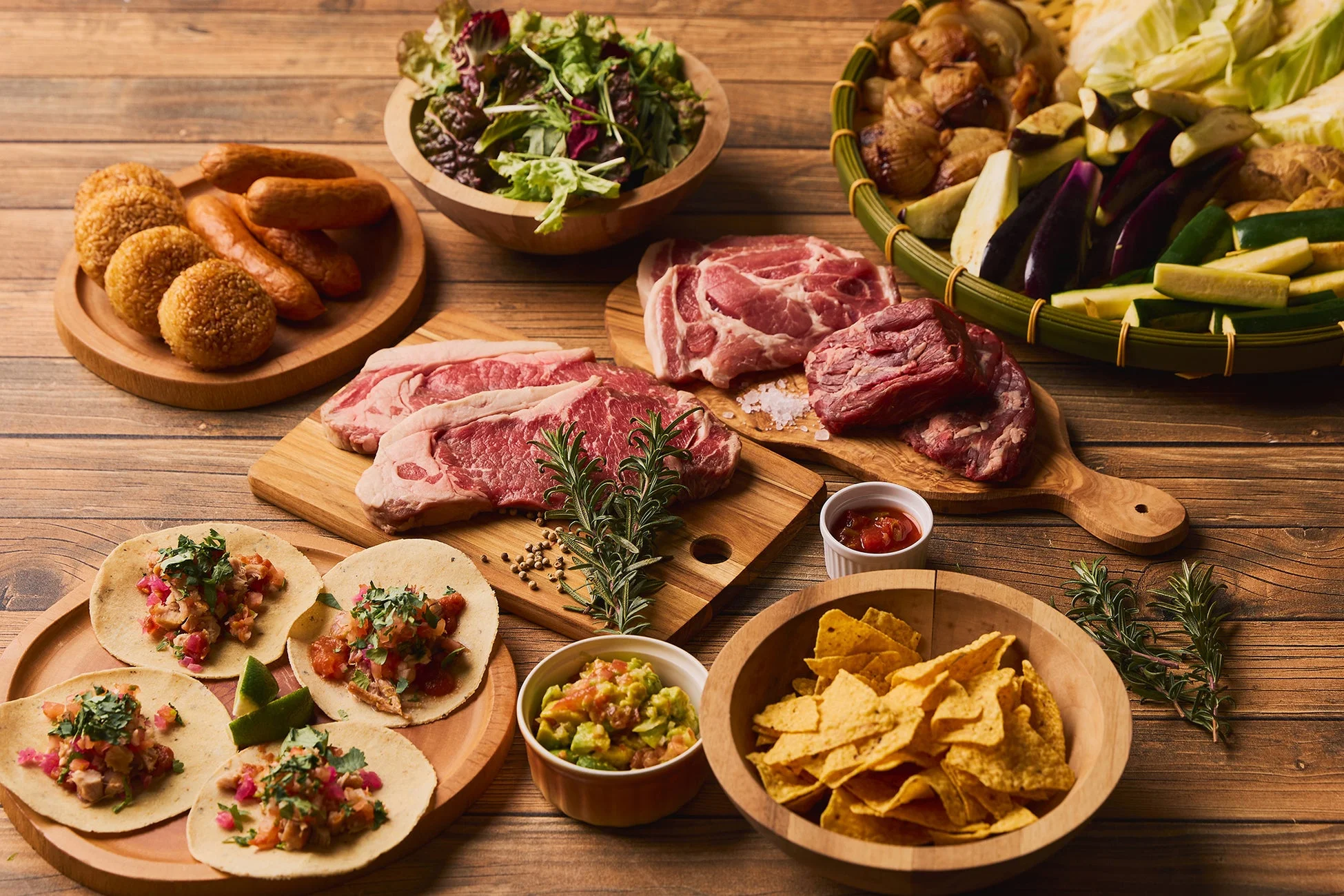 TOWERLAND BBQの多彩なメニュー