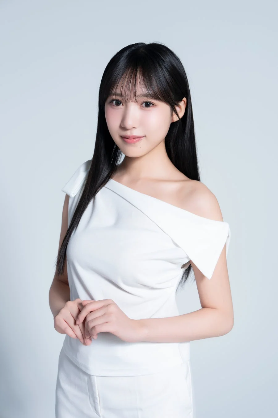 横野すみれさんのポートレート