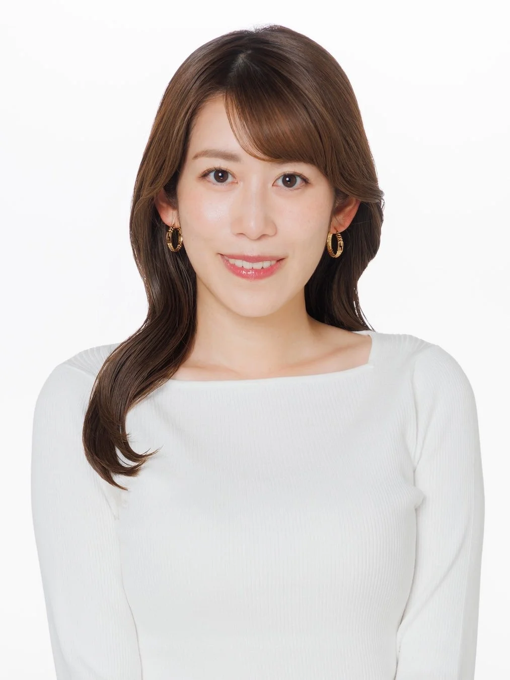 中川安奈氏