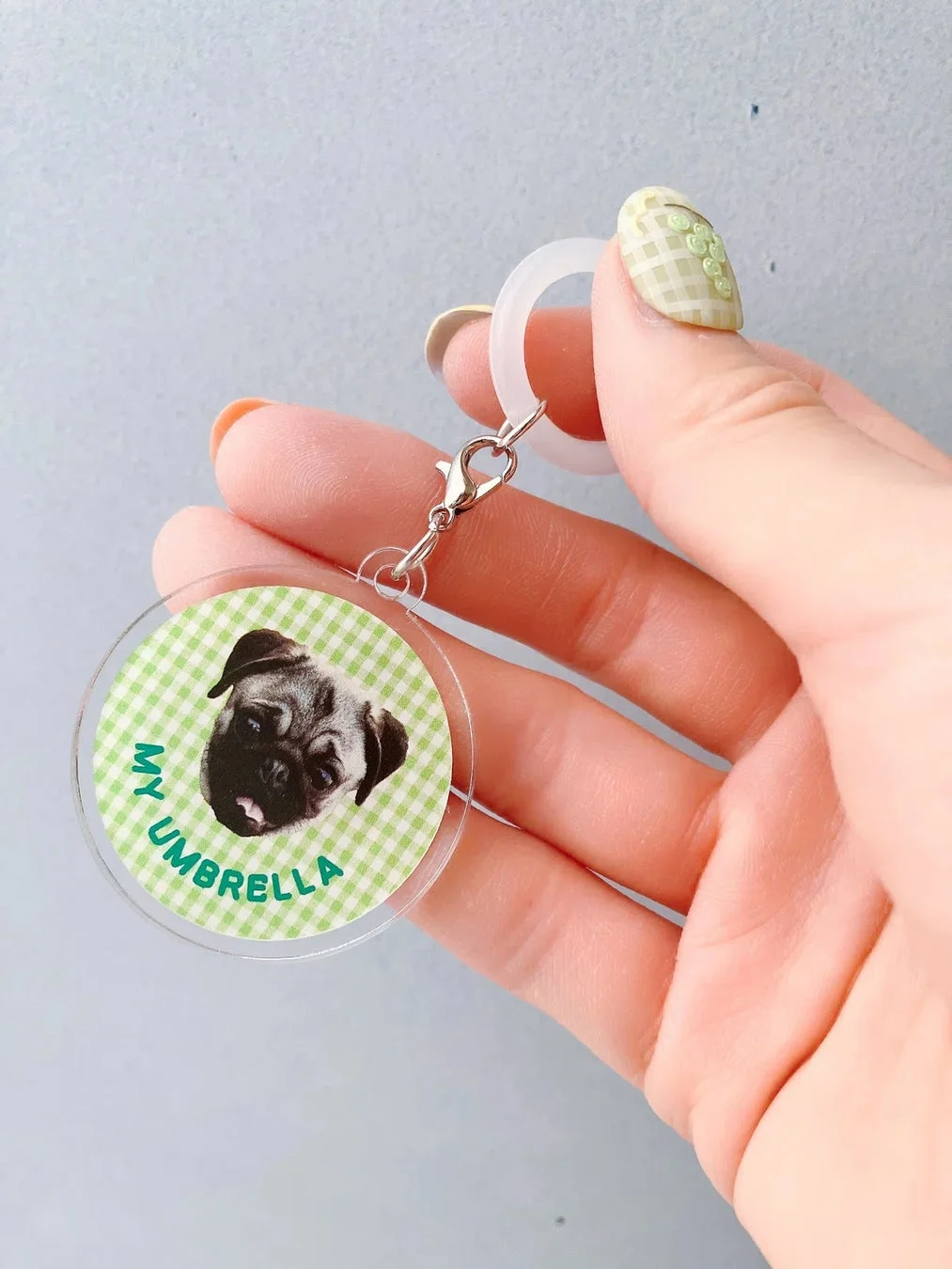 パグのキーホルダー