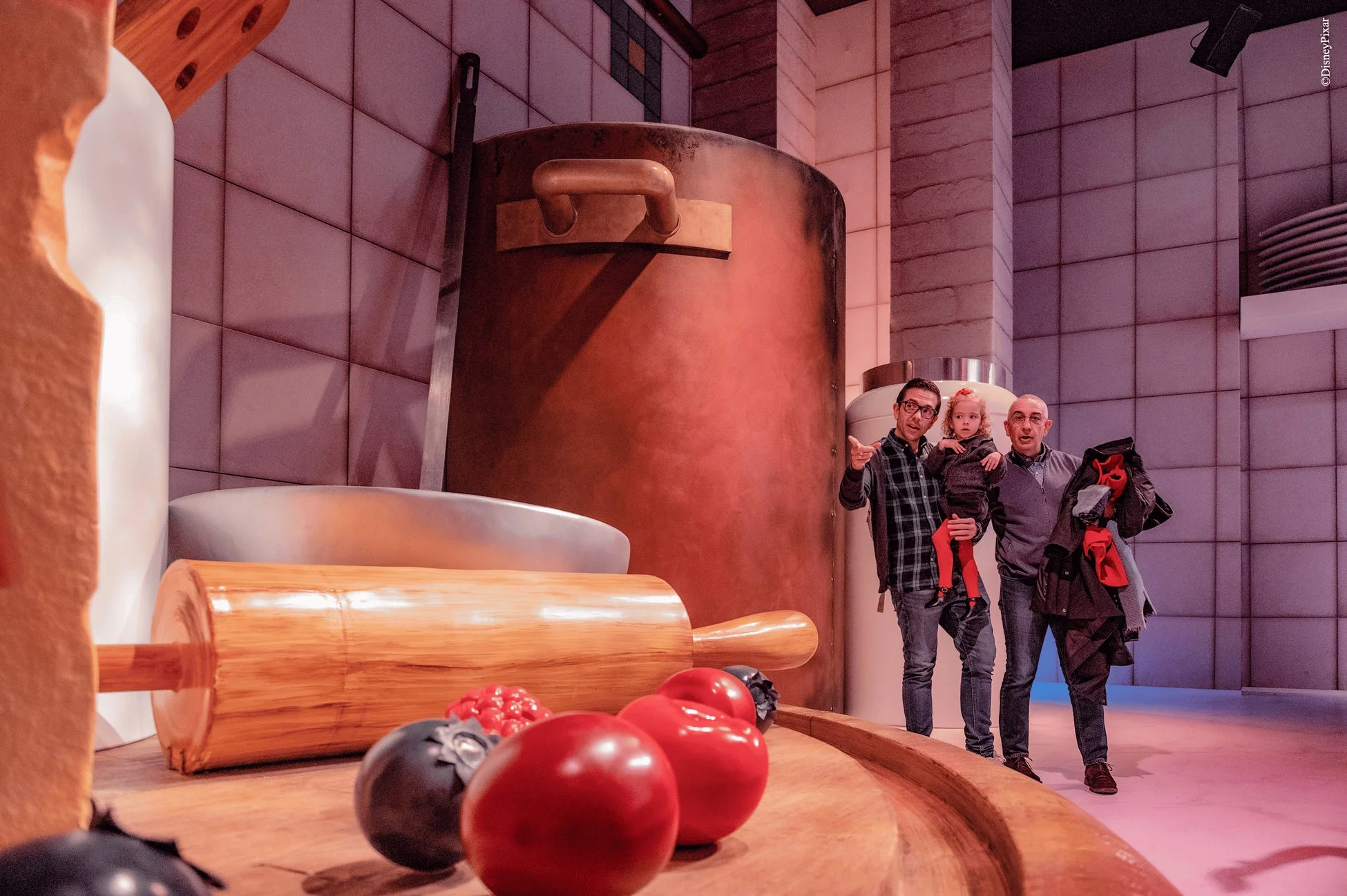 巨大キッチンの展示