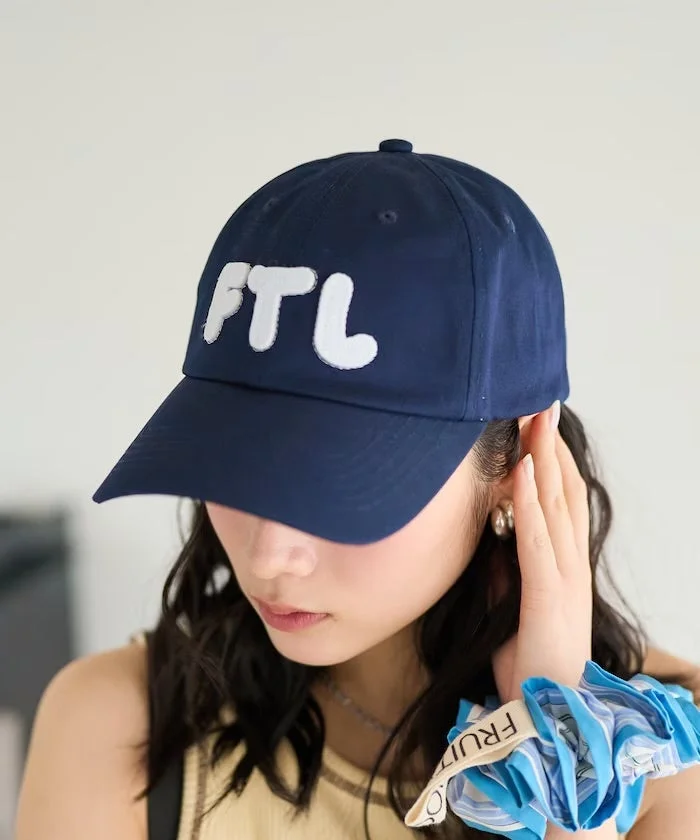 FRUIT OF THE LOOM コラボレーションキャップ