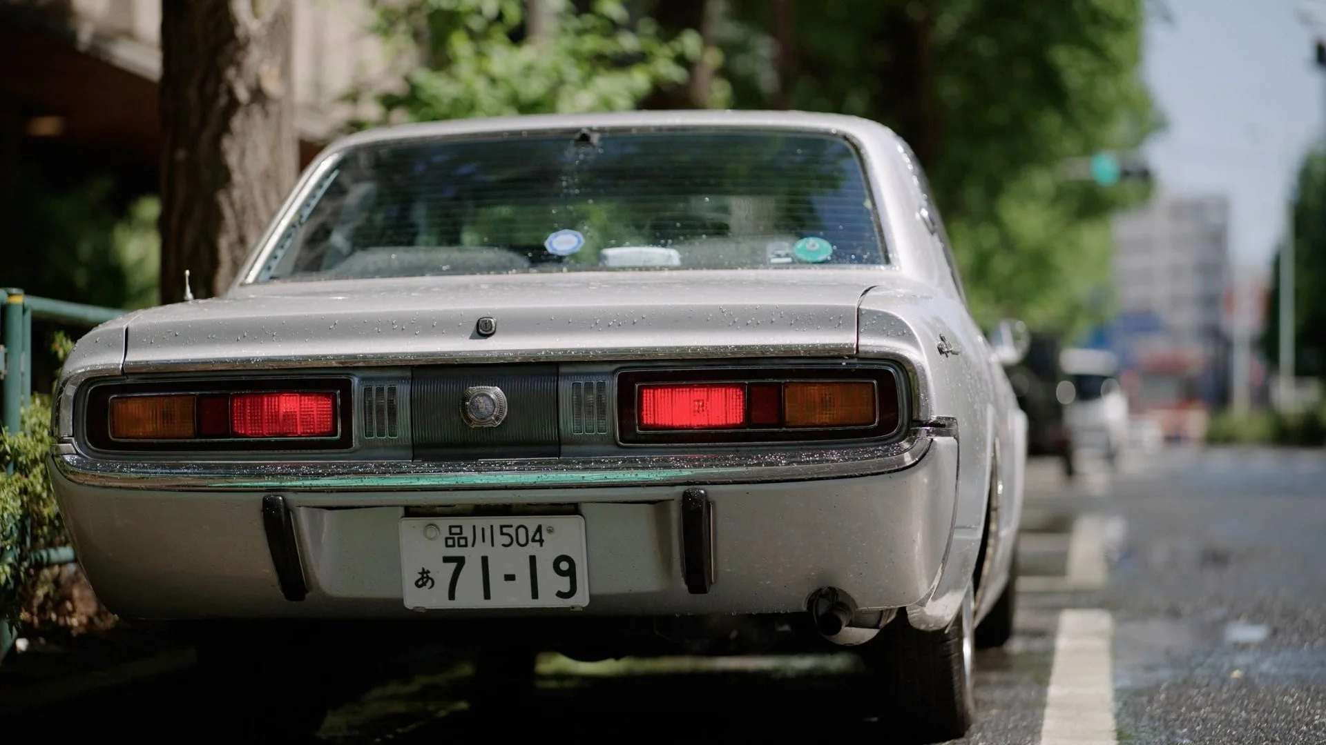 雨上がりのクラシックカー