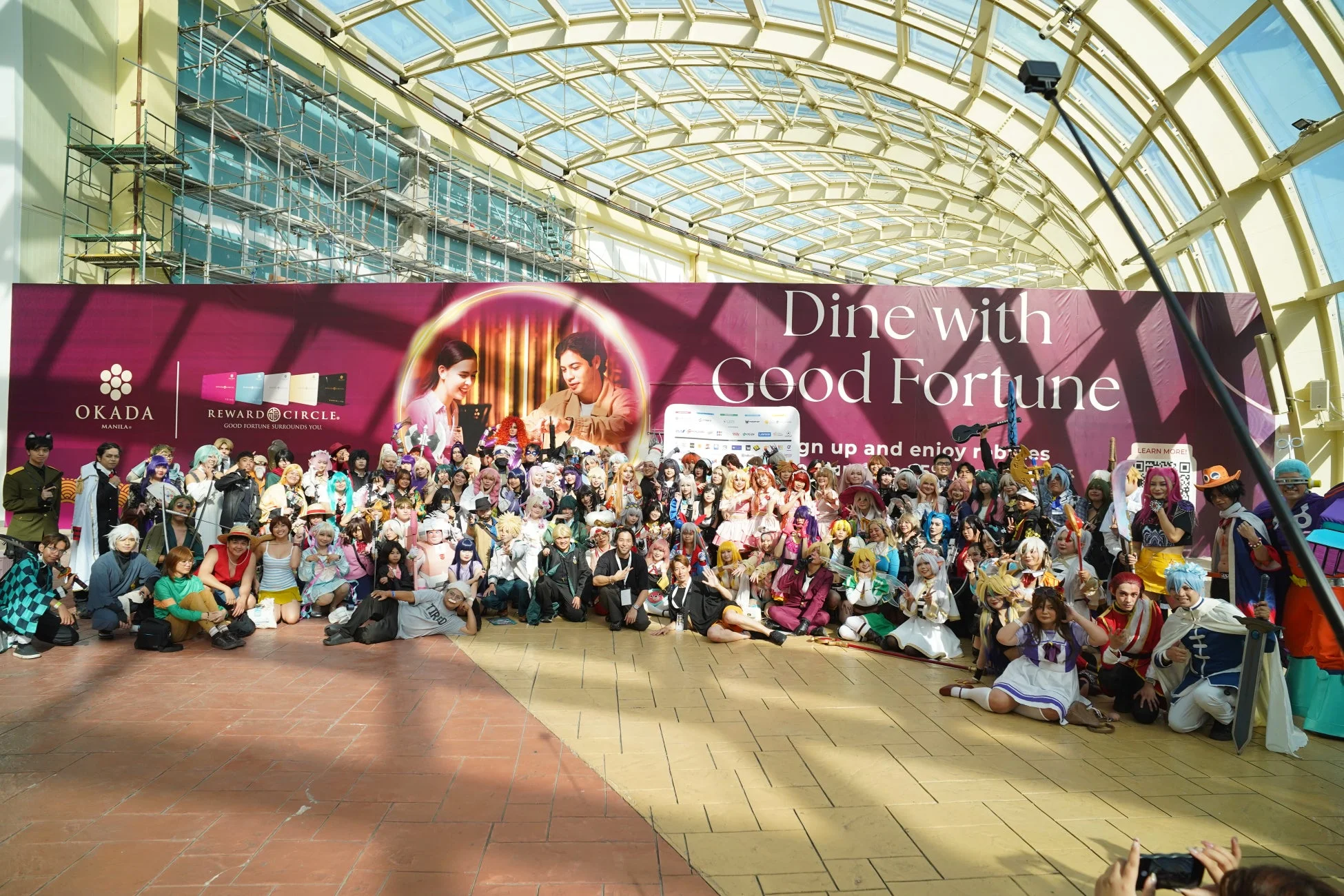 コスプレイヤーのグループ写真