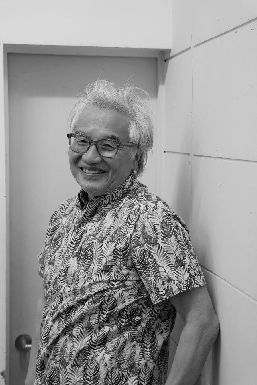 岡﨑乾二郎氏のポートレート