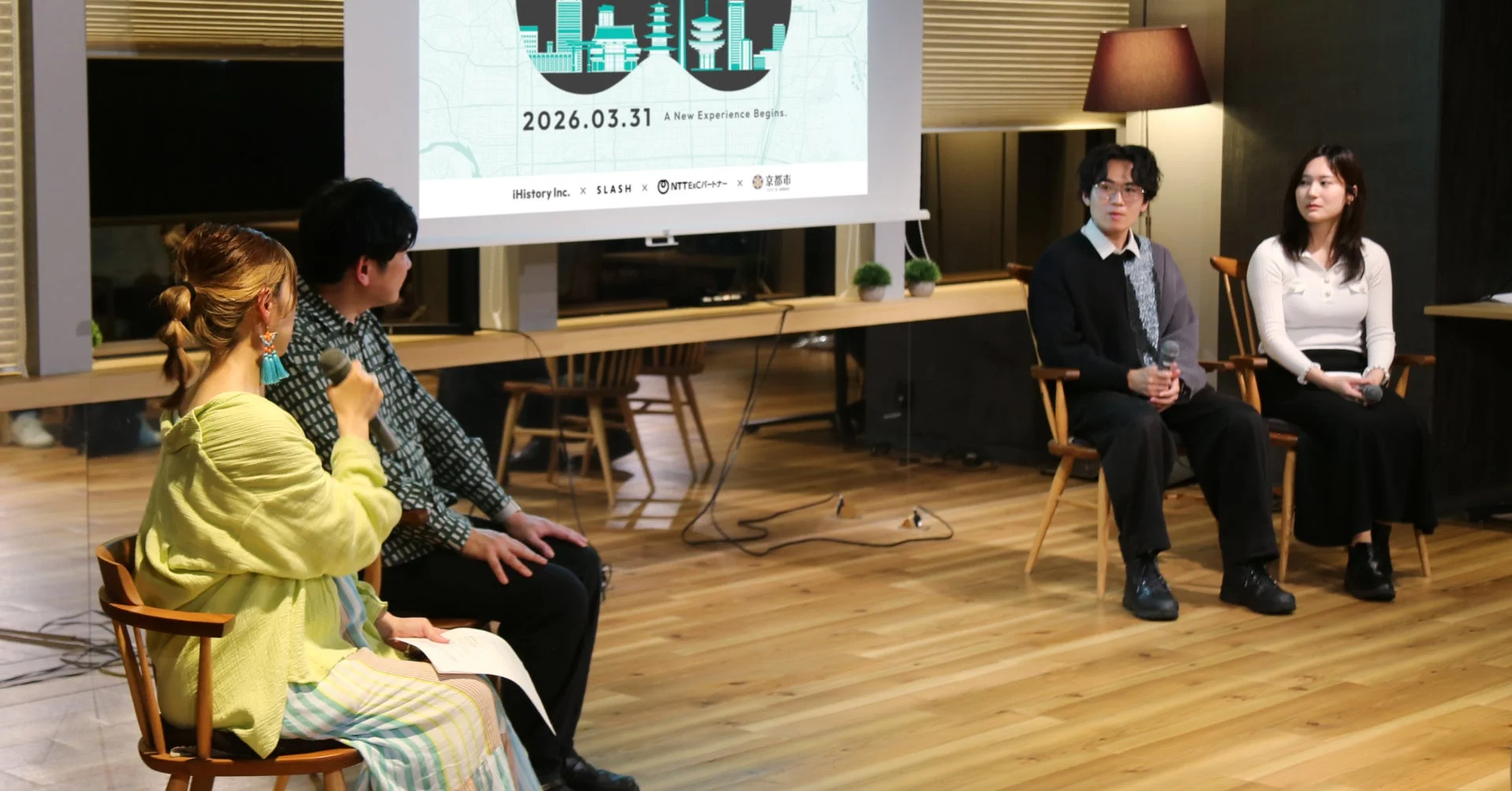 室内で行われたイベントの様子