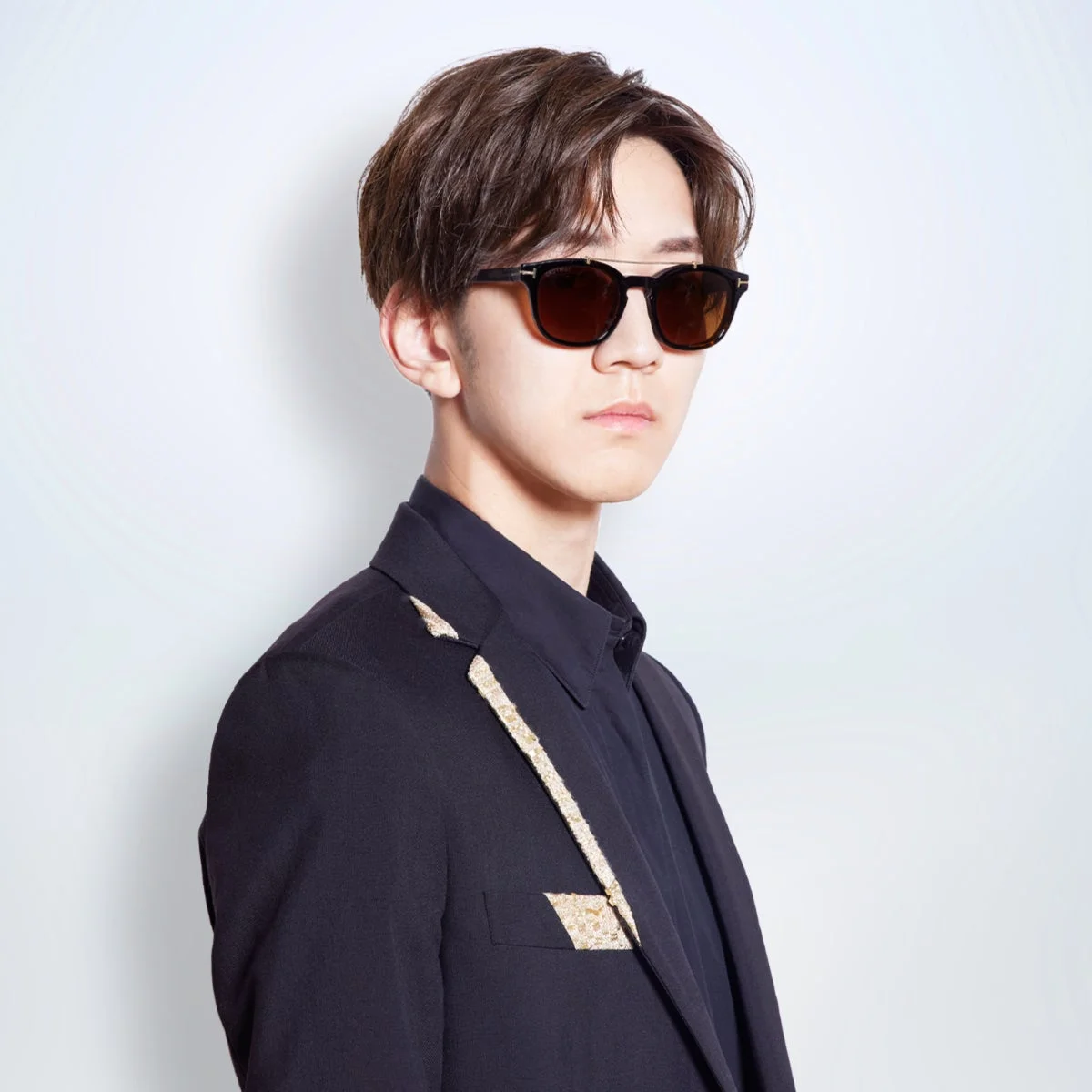 歌衣メイカさん