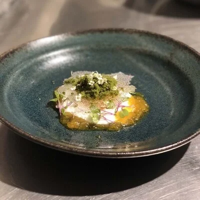 繊細で美しい創作料理