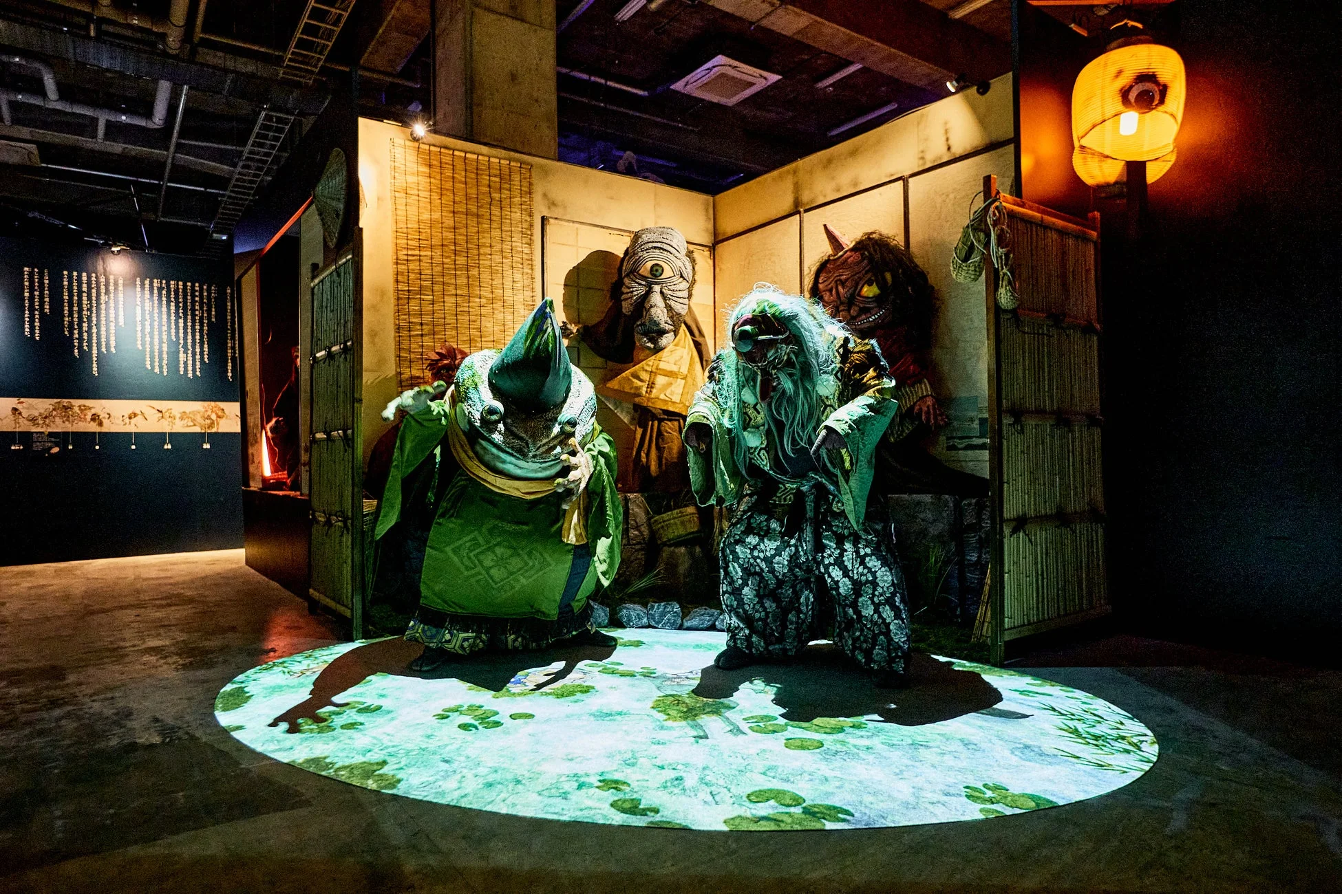 立体的な妖怪の展示