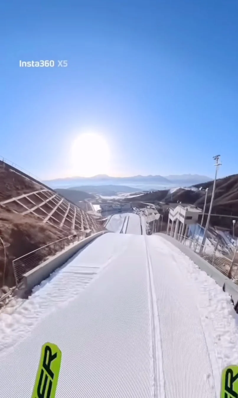 スキージャンプ台からの景色