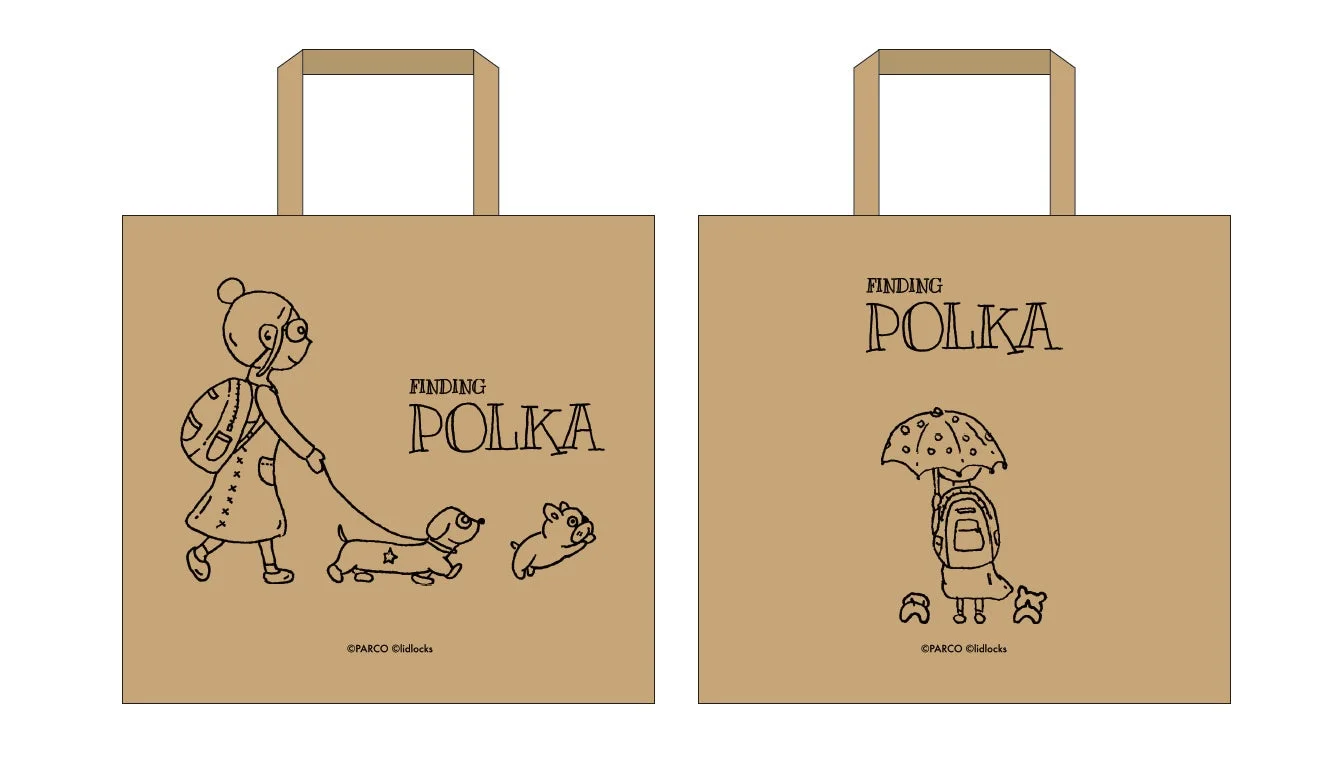 「FINDING POLKA」の文字と可愛らしいイラストが描かれた2つのベージュ色の紙袋。