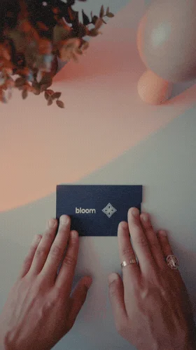 bloom, カード, 手, ギフト, ロゴ, ブランド, プレゼント, 小物