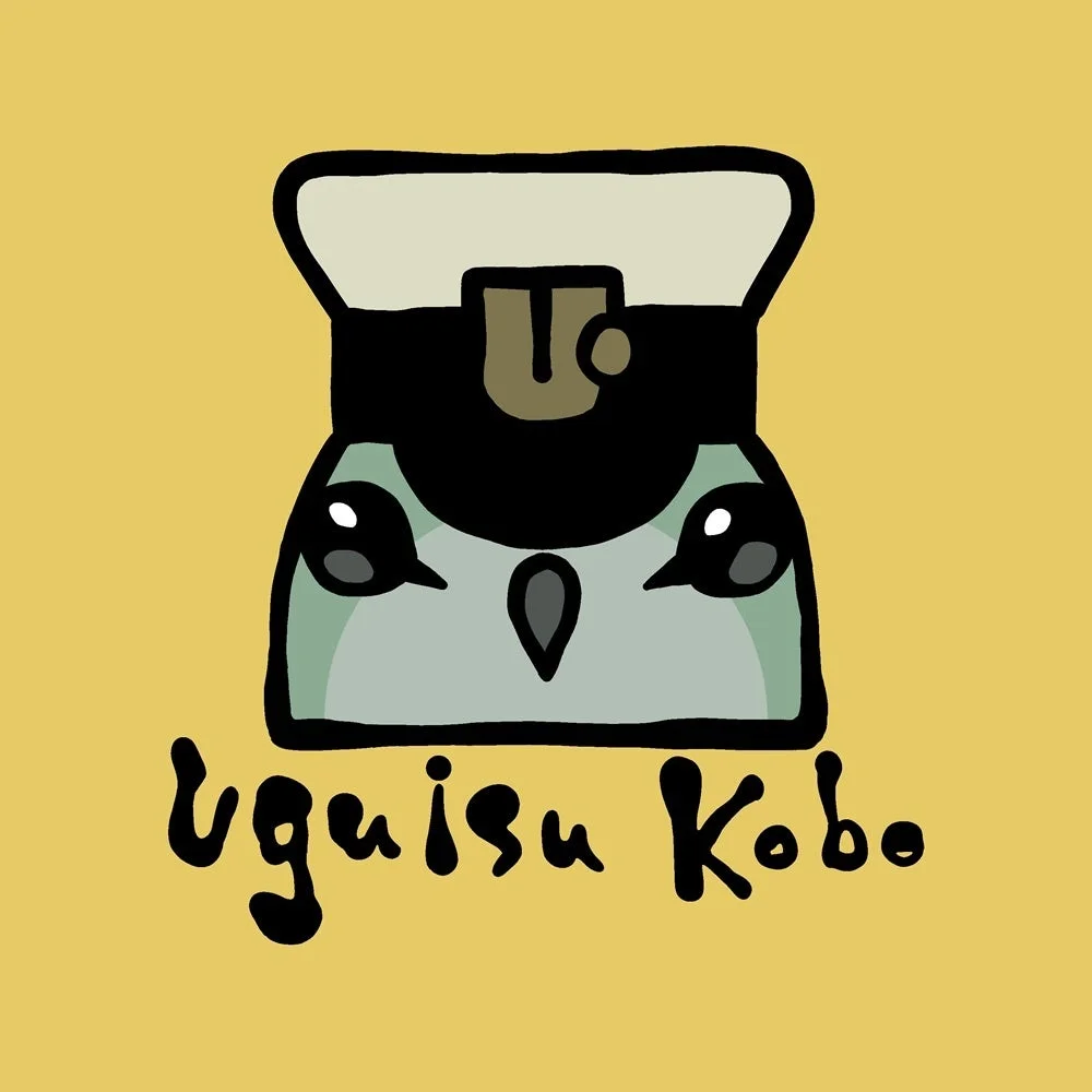 黄色い背景に、うぐいすをモチーフにしたと思われる可愛らしいキャラクターが描かれたイラストです。キャラクターの下には「uguisu Kobe」という手書き風の文字が書かれており、ロゴマークのようです。