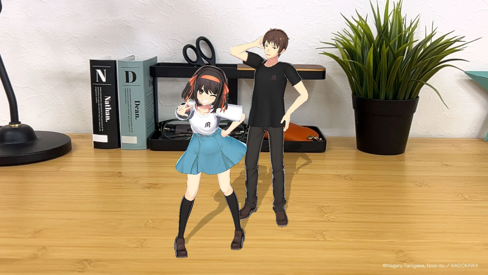 デスク上のハルヒとキョンの3Dモデル