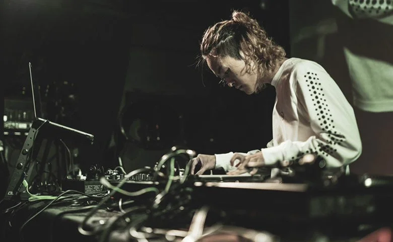 DJ RENA氏