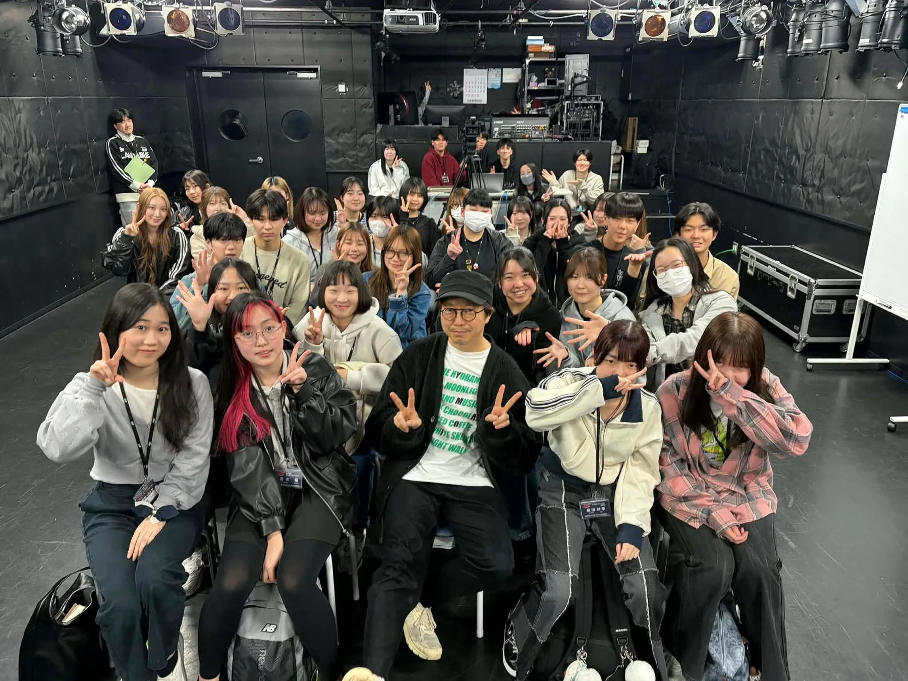 授業に参加した学生たち