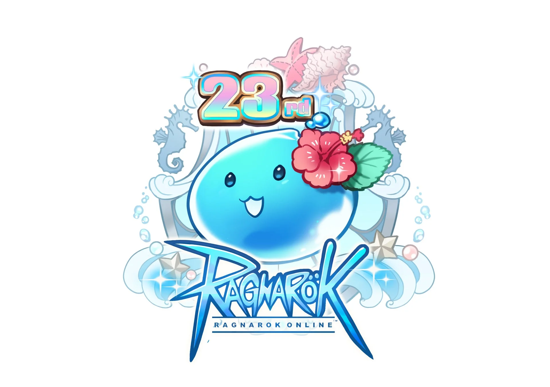 ラグナロクオンラインの23周年記念ロゴです。可愛い青いスライムキャラクター(ポリン)がハイビスカスを飾り、タツノオトシゴや貝殻などのマリンモチーフで彩られた、夏らしいお祝いのデザインです。